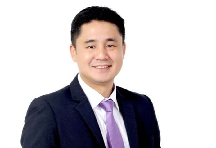 ดร.กำพล อดิเรกสมบัติ